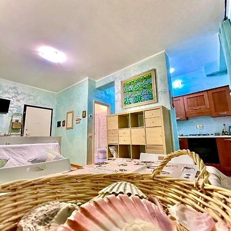 Francesca Apartments Ostia Екстериор снимка